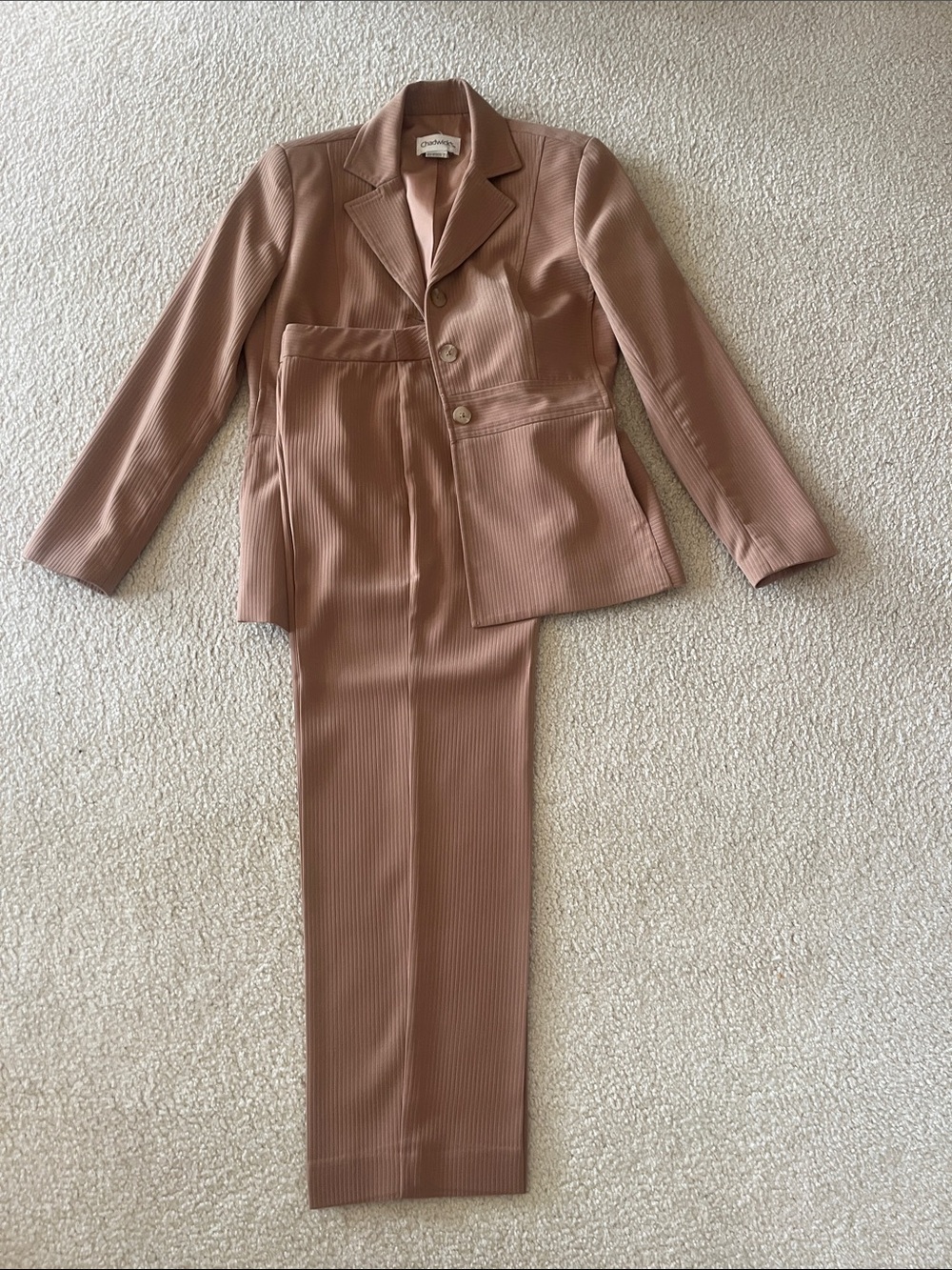 Chadwick Womeo Pantsuit in Dusty Rose/ Mauve Color 2pc